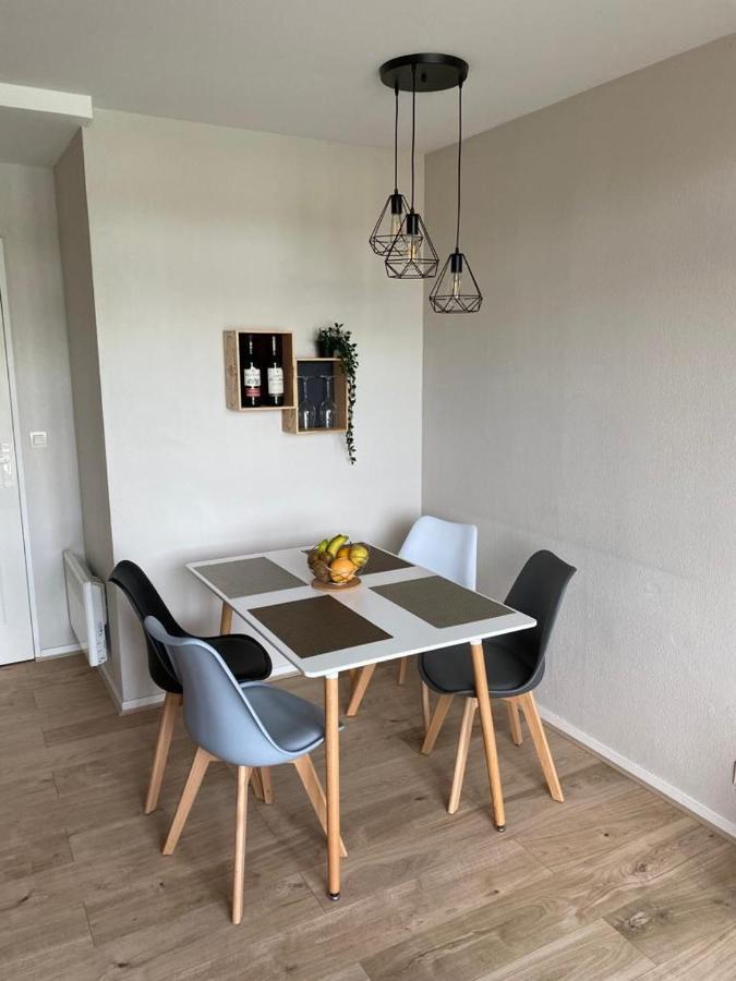 Appartement Au Calme Face Au Lac Марсьяк Экстерьер фото